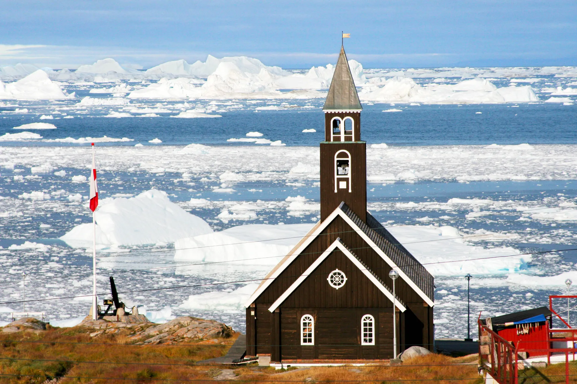 Zions kyrka i Ilulissat byggdes i slutet av 1700-talet Zions kyrka i Ilulissat byggdes i slutet av 1700-talet