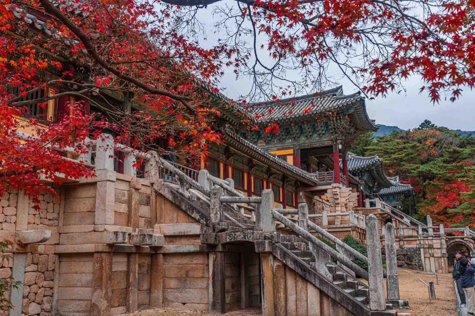 Bulguksa-templet – med sina historiska pagoder