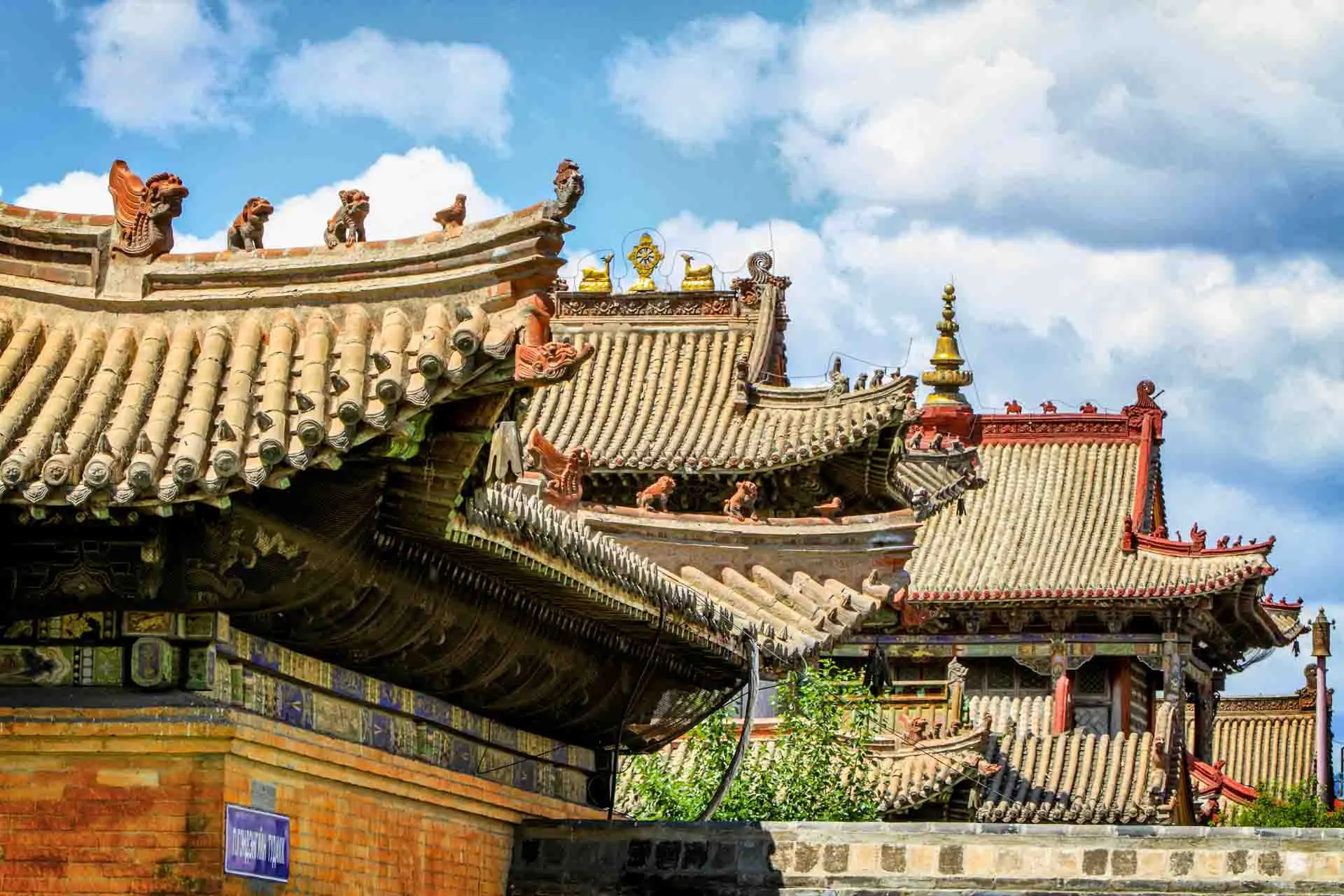 Tak-konstruktioner från Djingis Khan-templet i Ulan Bator