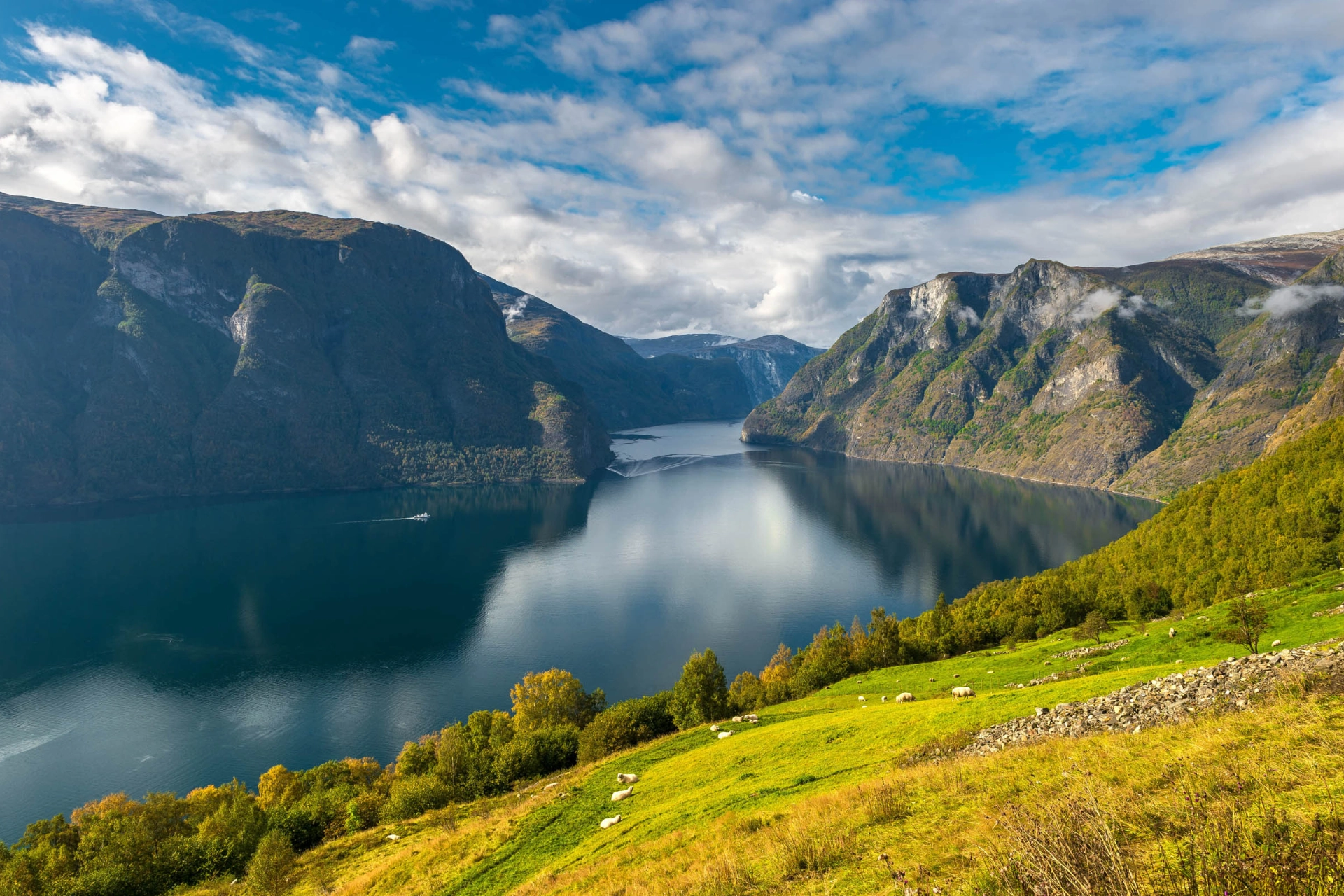 Sognefjorden med förtrollande utsikt