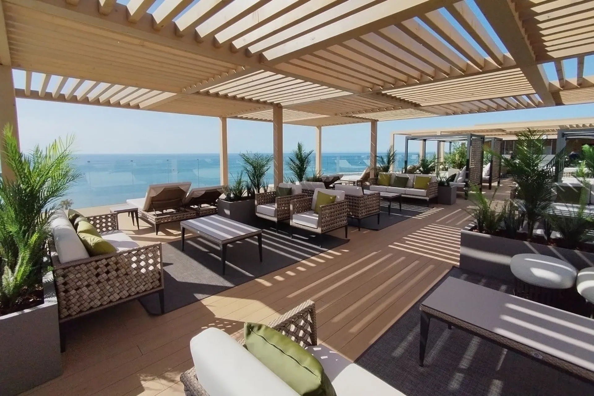 Hotel Tritons terrass