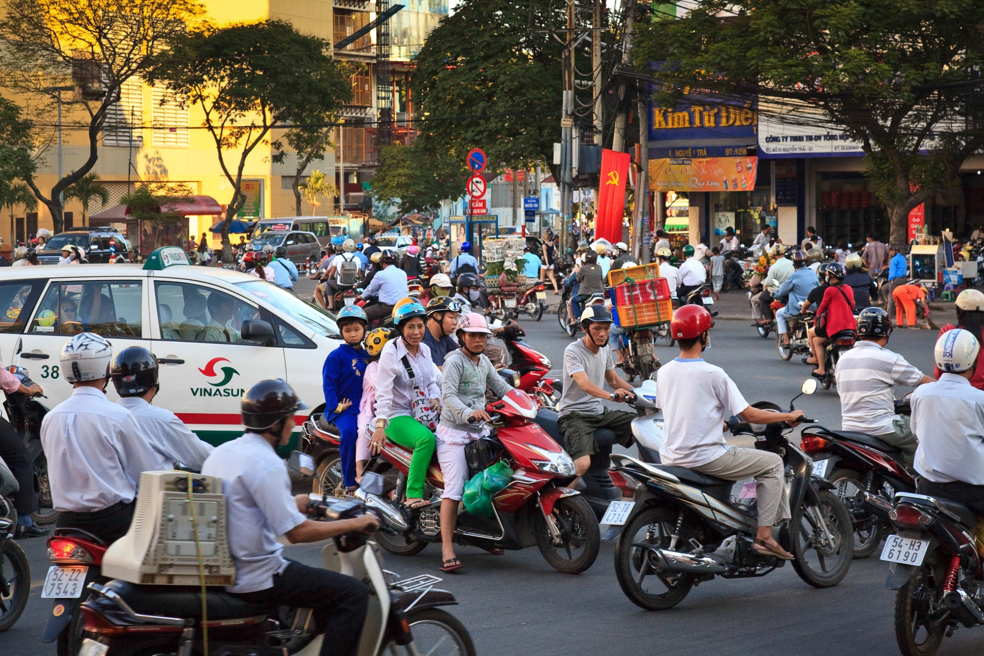I storstaden Ho Chi Minh City är trafiken framför allt en upplevelse