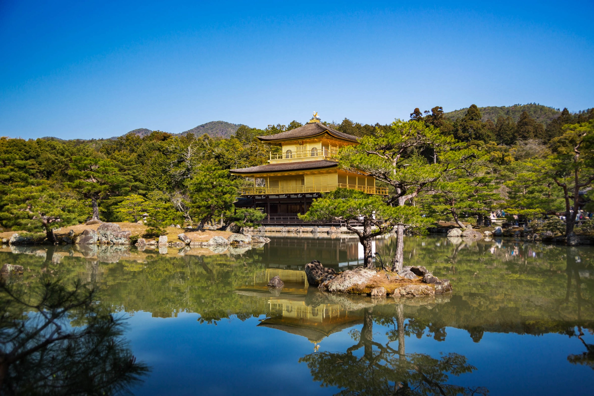 Gyllene paviljongen i Kyoto
