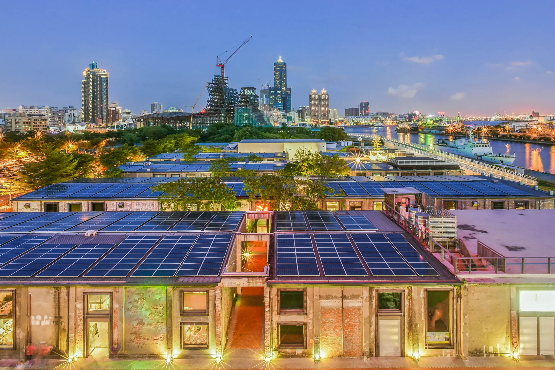 Det kreativa området känt som Pier‑2 Art Center i Kaohsiung 1