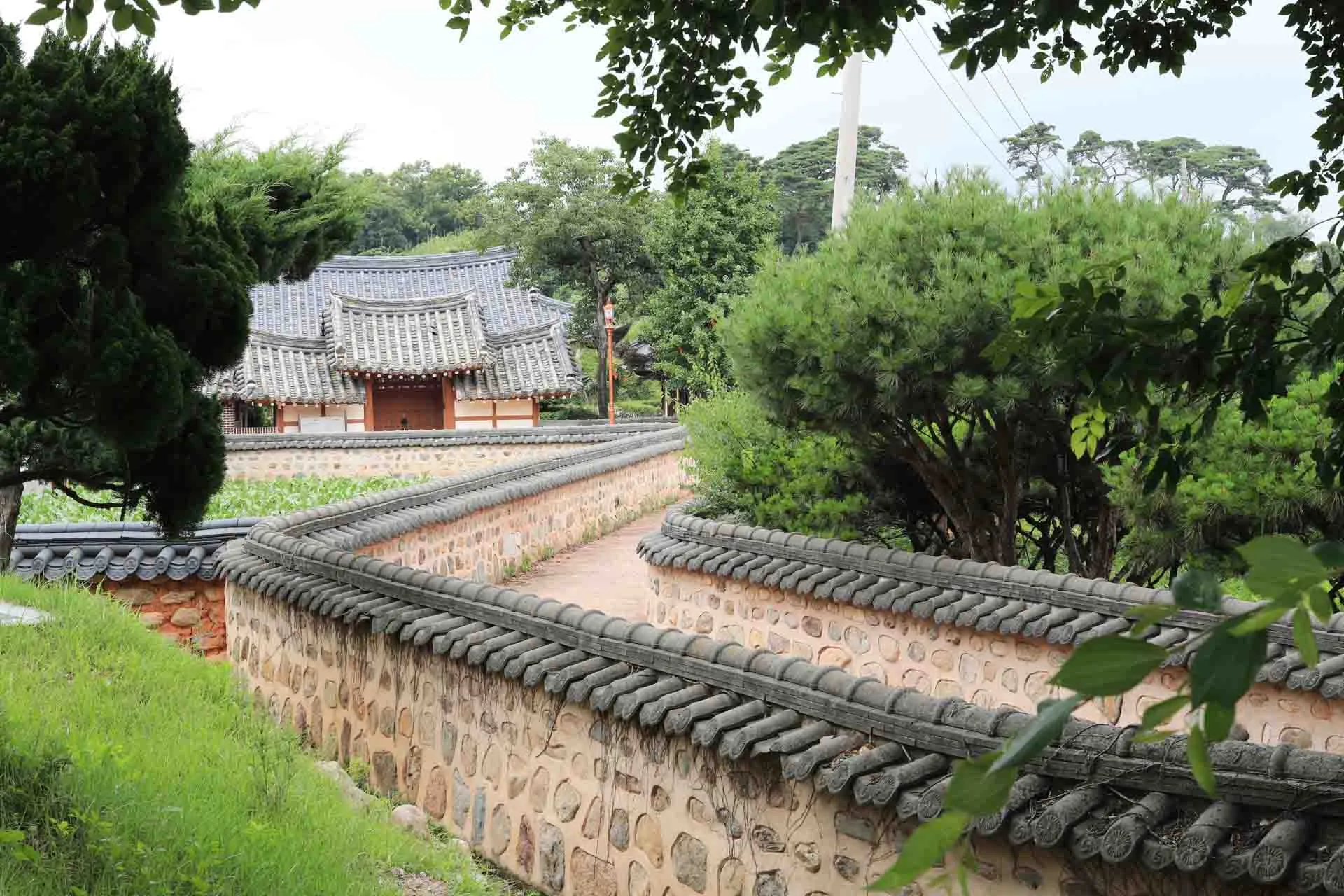Gurim Village i Yeongam – en traditionell by med hanok-hus och stenmurar