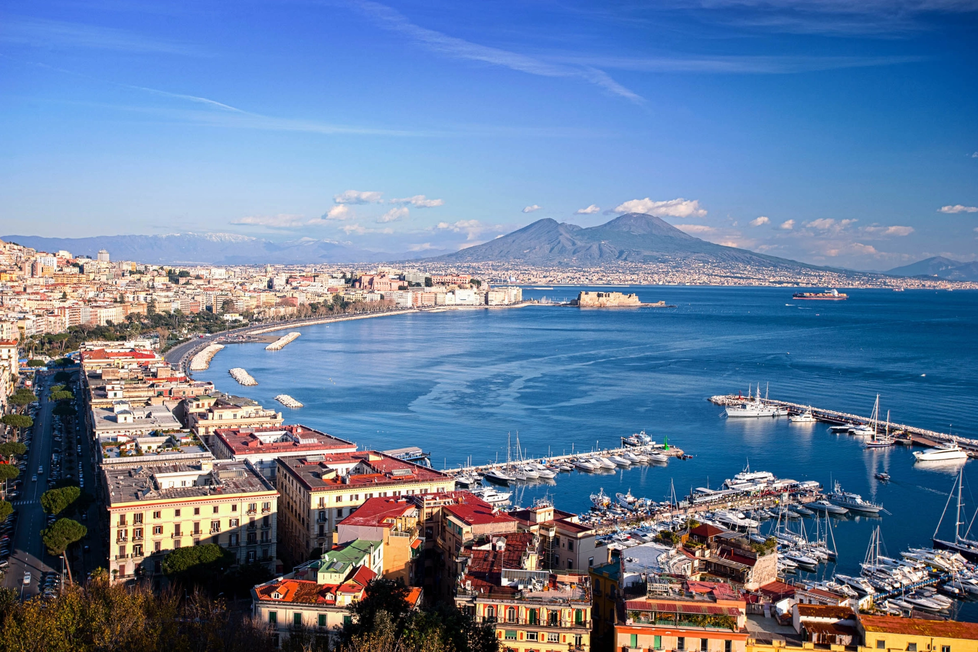 Neapelbukten med Vesuvius i horisonten