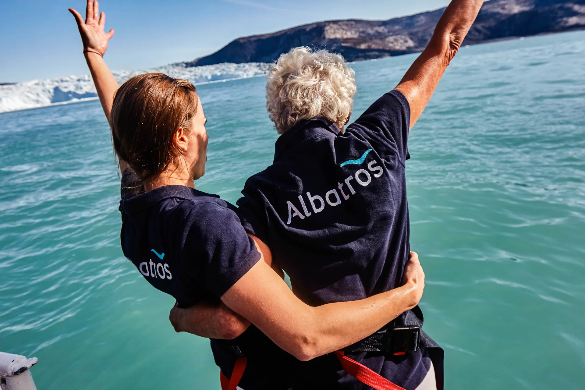 Guiderna gläds åt den vackra utsikten Guiderna gläds åt den vackra utsikten