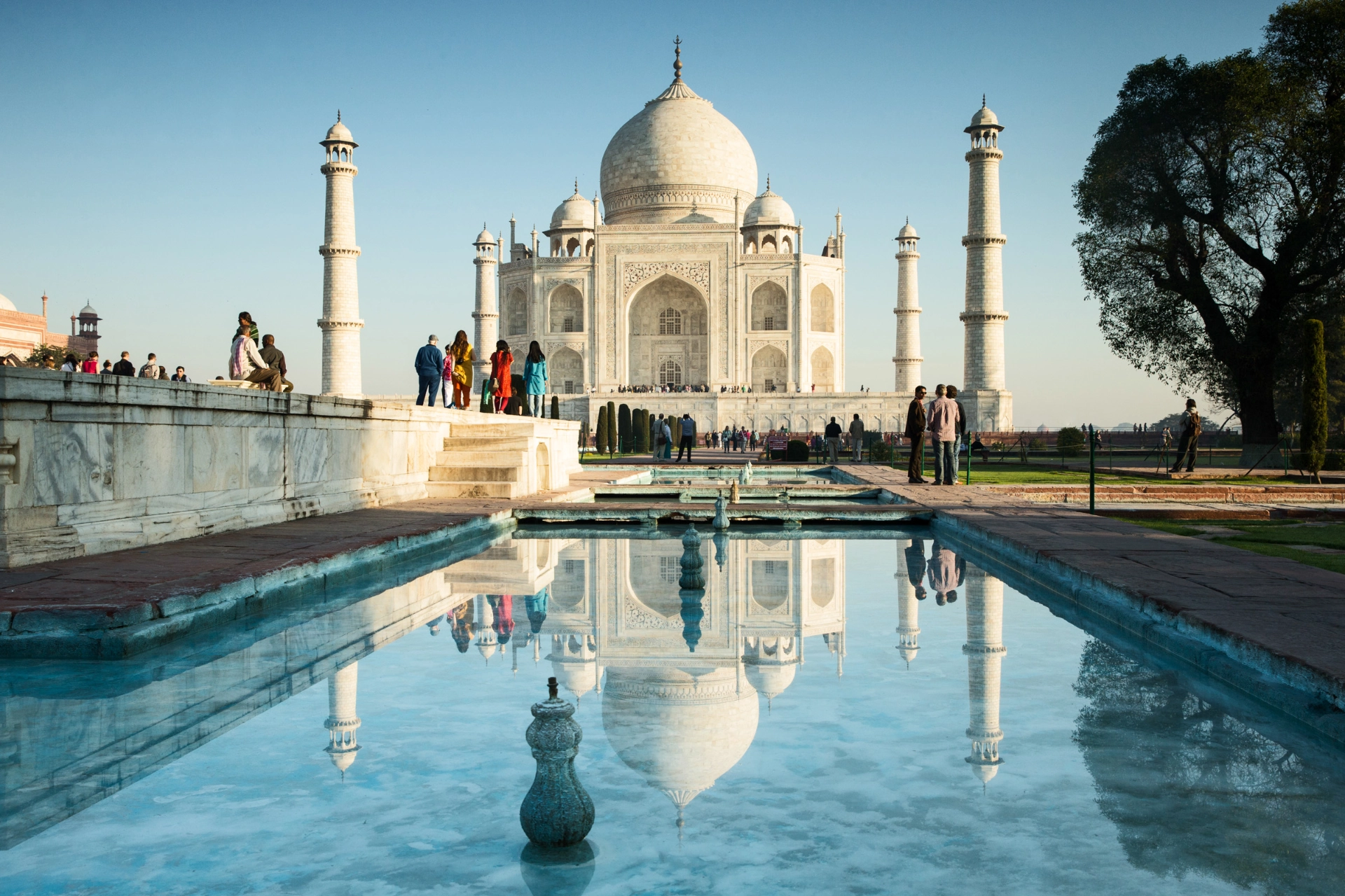 Taj Mahal är ett gravmausoleum för Shah Jahans favoritfru