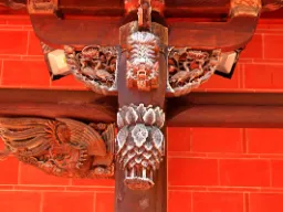 Träskärararbete från familjen Lin