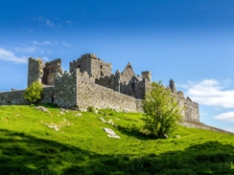 Medeltidsborgen Rock of Cashel