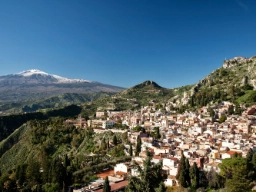 Utsikten till Etna från Taormina