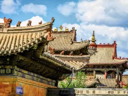 Tak-konstruktioner från Djingis Khan-templet i Ulan Bator