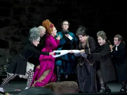 Scen ur Mozarts Figaros bröllop Scen ur Mozarts Figaros bröllop