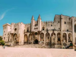 Påvarnas palats – ett av Europas största gotiska palats