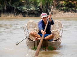 Fiskebåt i Mekongdeltat, Vietnam