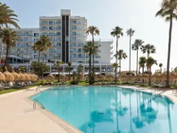 Poolen vid vårt hotell i Benalmádena, Hotel Best Tritón Poolen vid vårt hotell i Benalmádena, Hotel Best Tritón