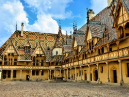 Hotel Dieu - et arkitektoniskt mästerverk i Beaune
