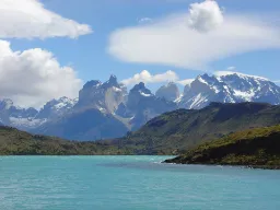 Torres del Paine Nationalpark med Cuernos del Paine