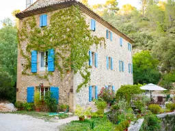 Typiskt hus för Provence