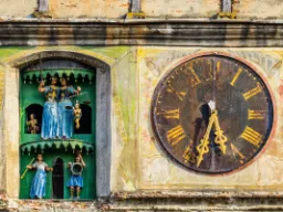 Detalj av den berömda klockan på tornet i Sighișoara, Transsylvanien