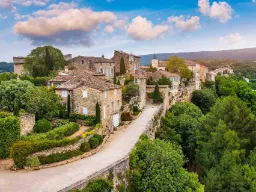 Ménerbes – ännu en av "Les Plus Beaux Villages de France" (de vackraste byarna i Frankrike)