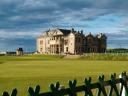 Den historiska golfklubben i St. Andrews