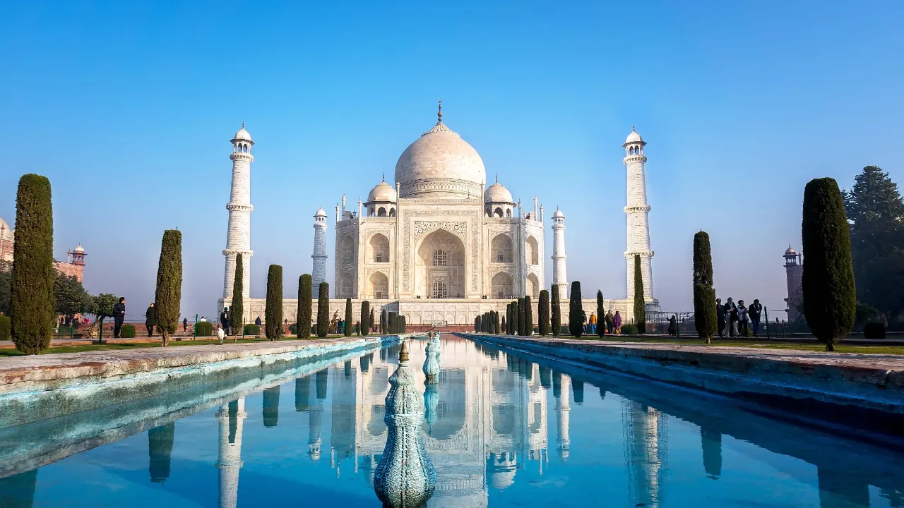 Taj Mahal i Agra, Indien – det ikoniska mausoleet Taj Mahal i Agra, Indien – det ikoniska mausoleet