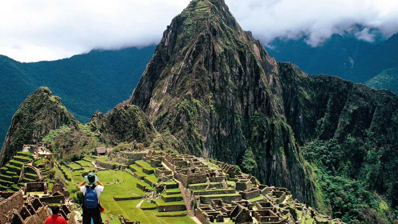 Machu Picchu byggdes på 1400-talet under inkaernas storhetstid Machu Picchu byggdes på 1400-talet under inkaernas storhetstid