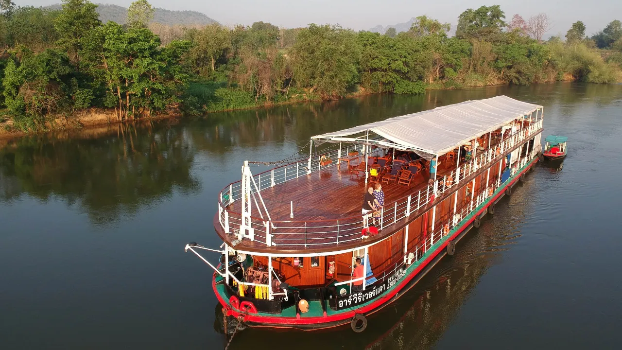 Fartyget RV River Kwai