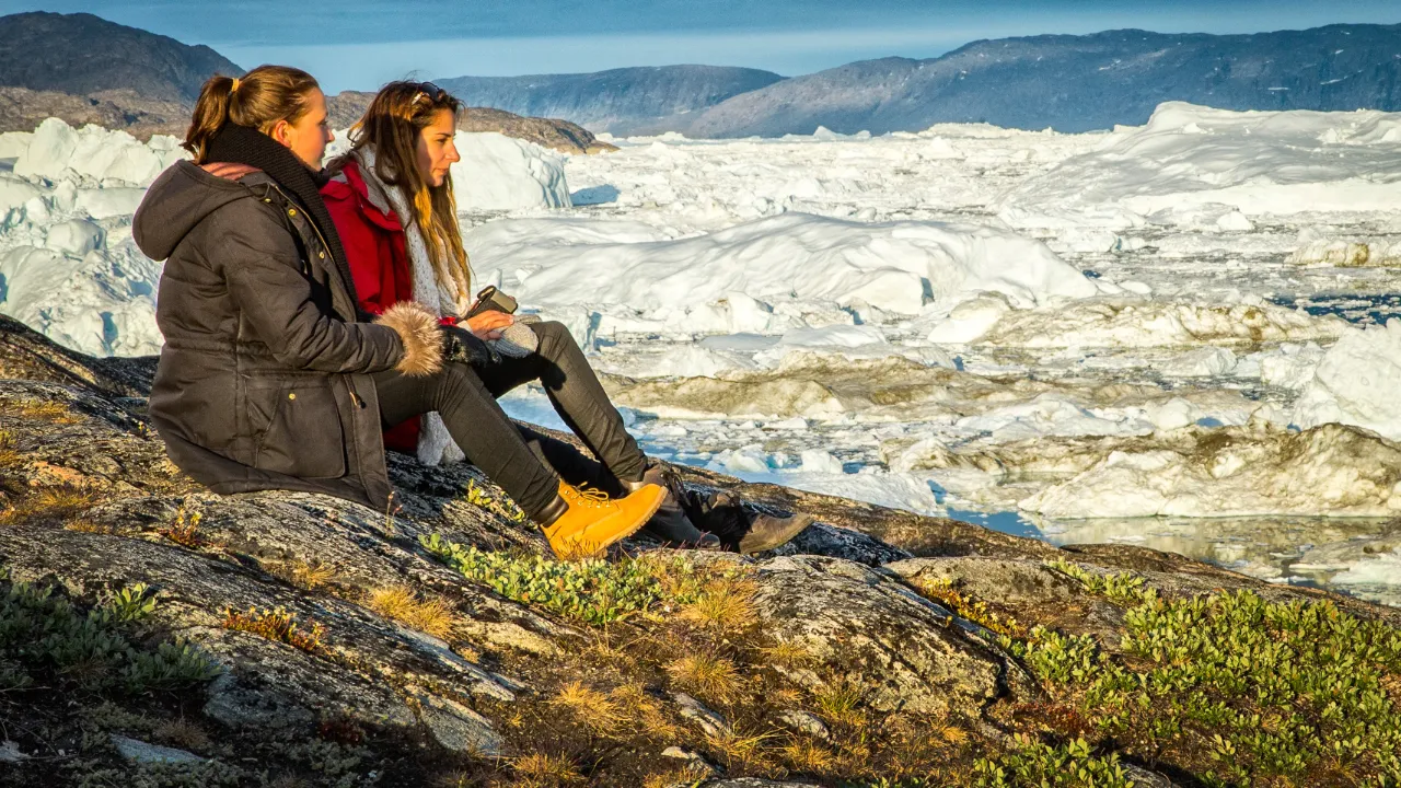 Utsikt över Ilulissat Isfjord från Sermermiut Utsikt över Ilulissat Isfjord från Sermermiut