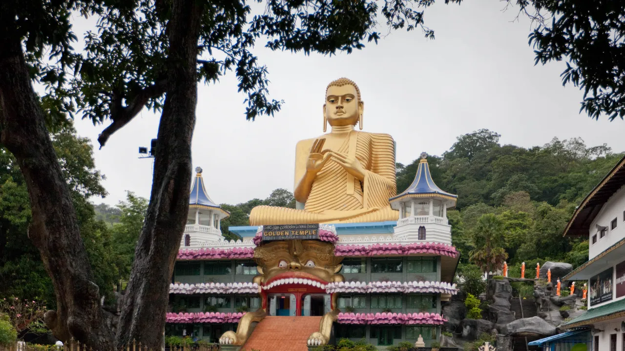 Det gyllene templet i Dambulla