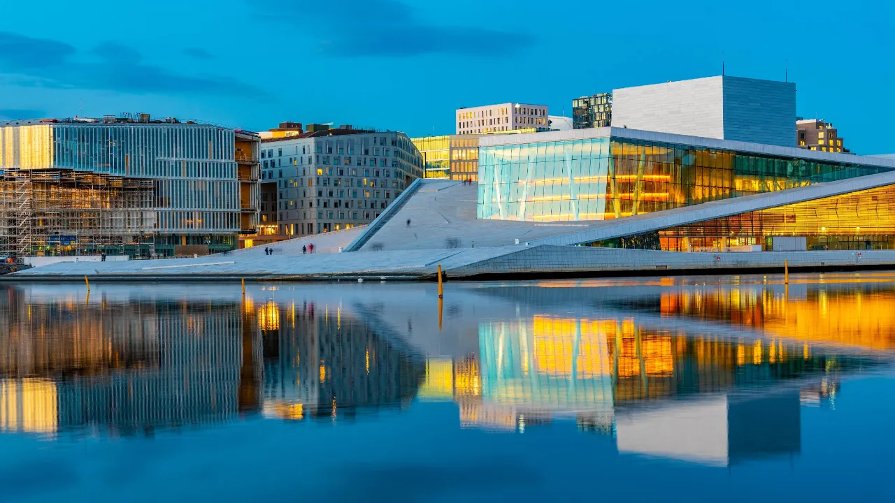 Det imponerande operahuset i Oslo