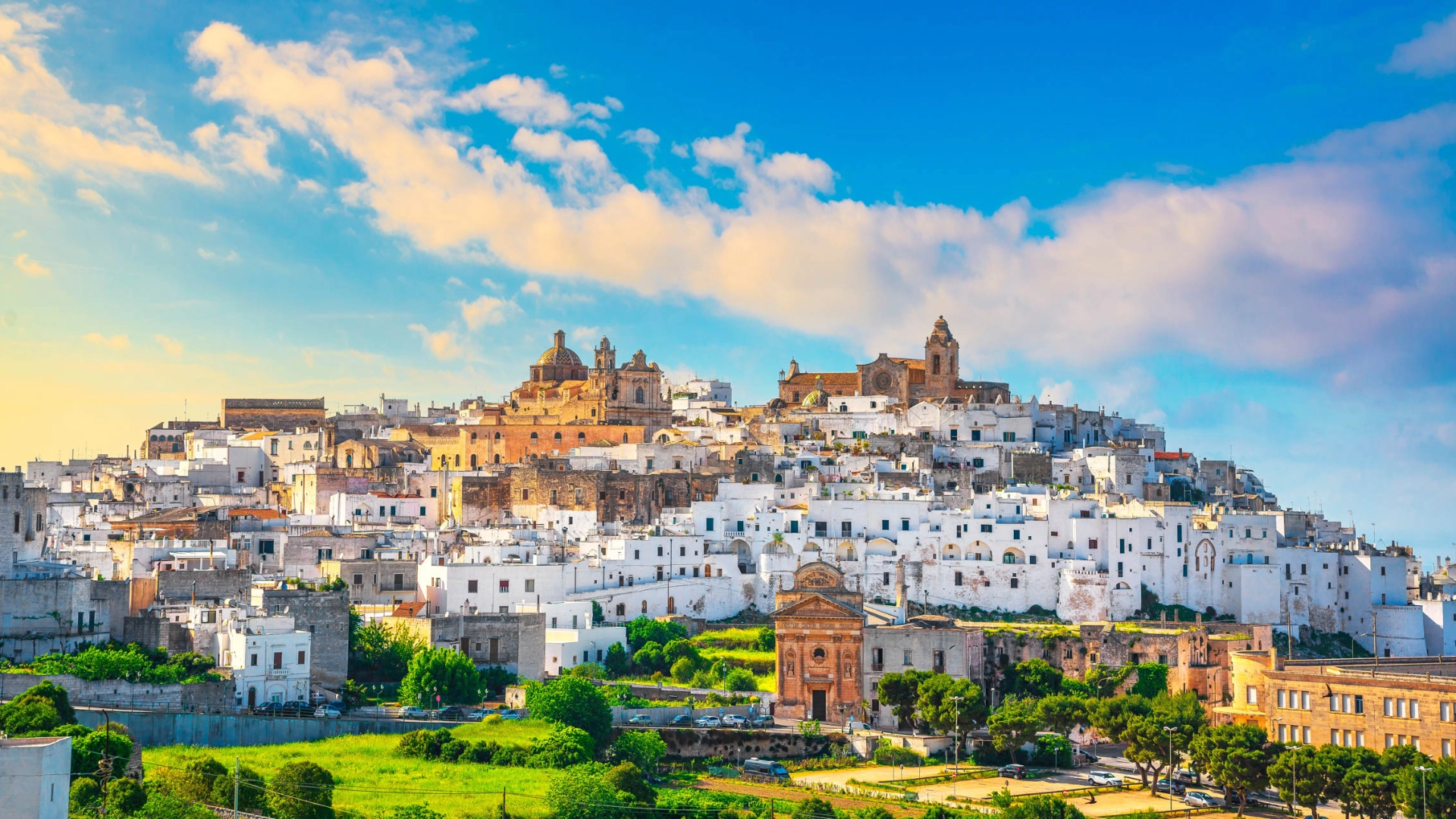 Ostuni kallas också La Città Bianca - den vita staden